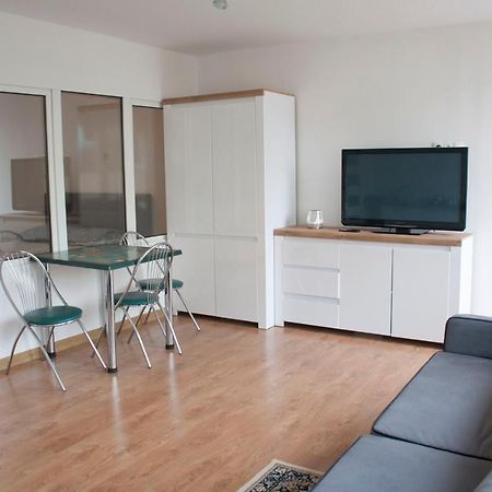 Apartament I Pokoje Aura Dom Wczasowy Darlowko Exterior foto