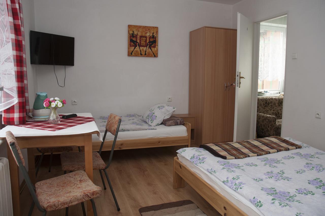 Apartament I Pokoje Aura Dom Wczasowy Darlowko Exterior foto